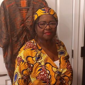 Meet your Posher, Edna